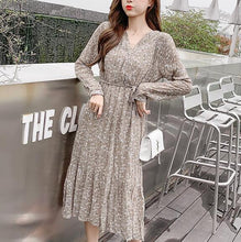 Load image into Gallery viewer, Fall 2019 Long Sleeve Midi Dress Women Floral Printing Pleated Hem Chiffon Dress Fashion Women Clothing