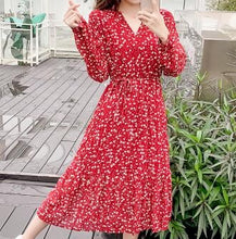 Load image into Gallery viewer, Fall 2019 Long Sleeve Midi Dress Women Floral Printing Pleated Hem Chiffon Dress Fashion Women Clothing